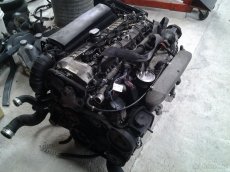 Mercedes w211 E270/320cdi rok 03 - 06 předfacelift - 6