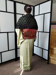 Bílý a černý krajkový přehoz přes ramena ke kimonu i jen tak - 6
