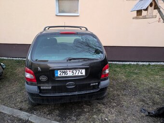 Renault Scénic - 6