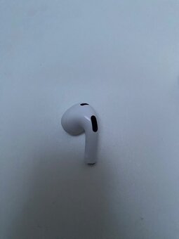 airpods 4 s potlačením zvuku - 6