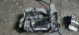 Kompresor vzduchoveho podvozku audi a8 4e d3 wabco - 6