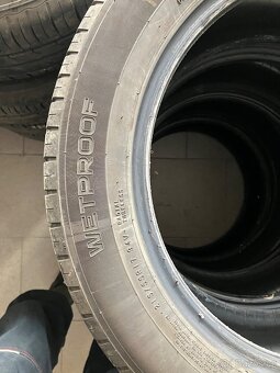 Nokian 215/55 R17 94V 5-6mm - 6
