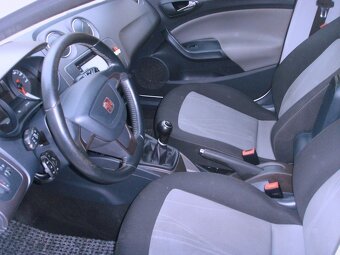 Seat Ibiza kombi 1 2 tsi benzín - 6