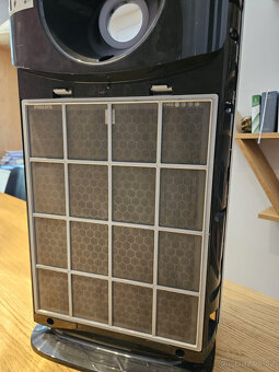 Prodám čističku vzduchu Philips - 6