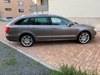 Prodám ŠKODA SUPERB COMBI 2.0 TDI, 125KW, DSG. - 6