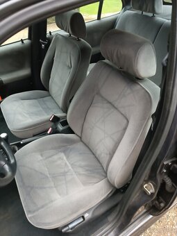 Peugeot 306 - 6