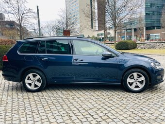 Volkswagen Golf 2.0TDI 110KW VÝHŘEV SENZORY SERVISKA - 6