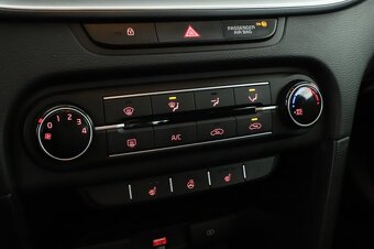 Kia Cee´d SW, 1.5 T-GDI 118KW Spin - 6