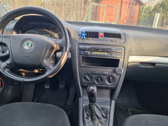 Škoda Octavia II kombi, rok 2008, vadný motor 1,9 TDI 77 kW - 6