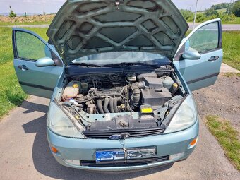 Ford Focus 1.6 74kW, 2001 - 6