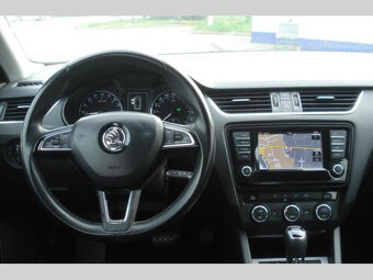 Škoda Octavia 2.0 TDi DSG NAVI STYLE - 6