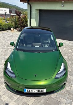 Tesla Model 3 Long Range AWD (2020) - 6