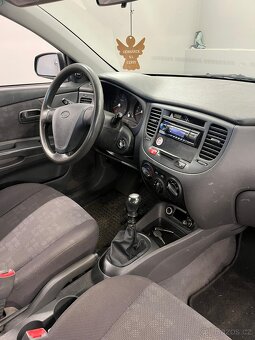 Kia Rio 1.5 CRDI - 6