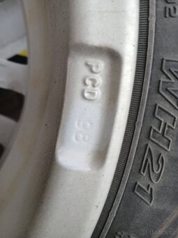FIAT 500E sada kol s pneu - 6