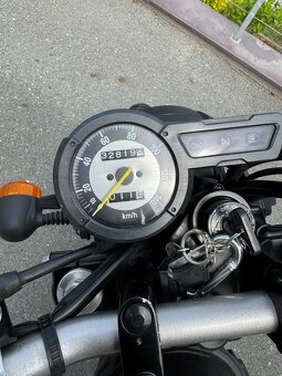 Yamaha Tricker - 6