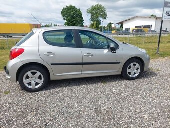 Peugeot 207 1.4i 54kw rok 5/2009 Style - 6