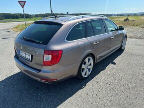Škoda Superb Combi 2.0 Tdi-4x4 CZ doklady - 6