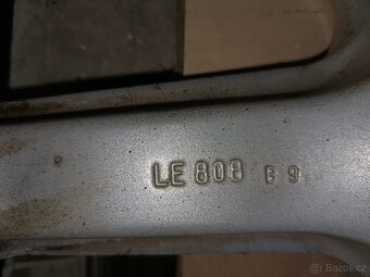 Alu kola R18 Rial - 6