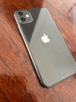Prodám iPhone 11 - 6