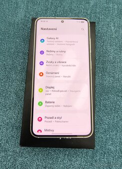 Samsung Galaxy S23 8/256GB - 6