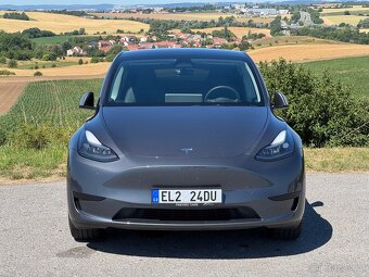 Tesla Model Y Standard Range Tažné 2023 87k km SoH 96% - 6