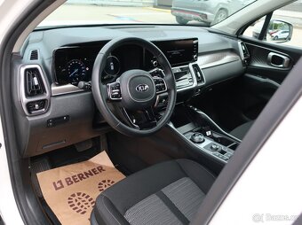Kia Sorento 1.6T-GDi 169kW HYBRID 4x4 AUTOMAT EXCLUSIVE - 6