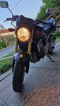 Honda Hornet CB600f - 6