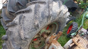 Zetor 25A-zadní kola - 6