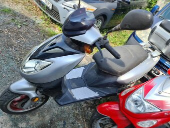Skútr 50ccm - 6