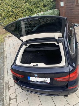 Bmw 520d Touring 2018 Sport Line+Webasto+DPH - 6