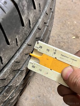 2x 225/60 R18 100H letní pneu Bridgestone / SUV - 6