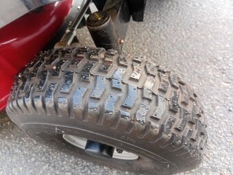 Prodám zahradní traktor Rider Castelgarden XF140HD - 6