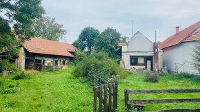 Rodinný dům s rozsáhlým pozemkem Bošín - 6