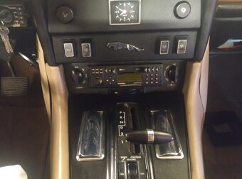 Jaguar XJ6 4.2 sovereign rok 83 - 6