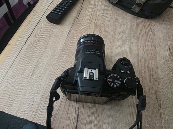 FUJI FILM HS 20 EXR - 6