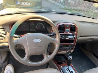 Hyundai Sonata 2,7l, V6, benzín, automat - 6