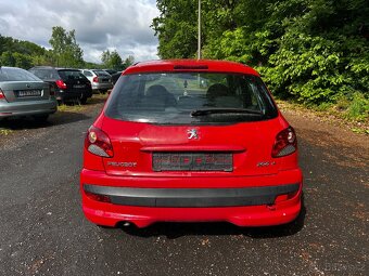 Peugeot 206+ 1,1i 44kW, r.v. 2009 - 6