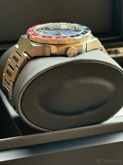 Citizen Series 8 GMT Automatic NB6030-59L - 6