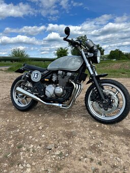 Scrambler Kawasaki Zephyr 550 - 6