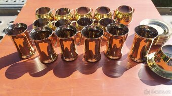 Zlaté skleněné tenkostěnné hrníčky s podšálky - 6