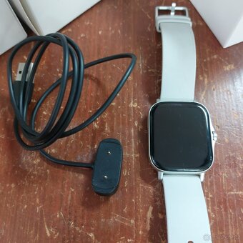 Chytré hodinky Amazfit GTS 2, nabíječka, krabička - 6