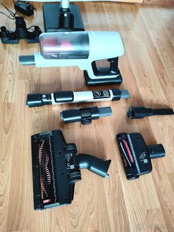 Tyčový vysavač AEG ANIMAL 8000 - 6