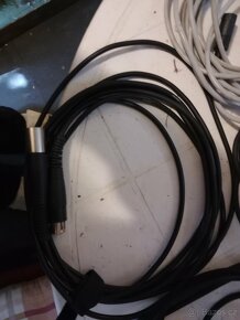 kabely a konektory - 6