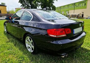BMW 325i 160KW MANUÁL BI XENON - AUT.KLIMA  NAVIGACE  ALU 17 - 6