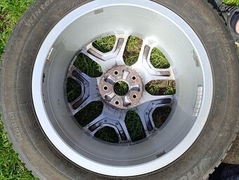 Zimní pneu na diskách 215/60 R17 - 6