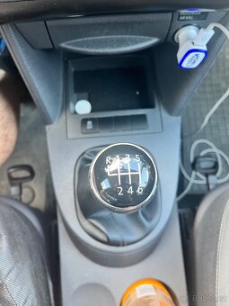 VW Caddy 4 Motion 2.0Tdi - 6