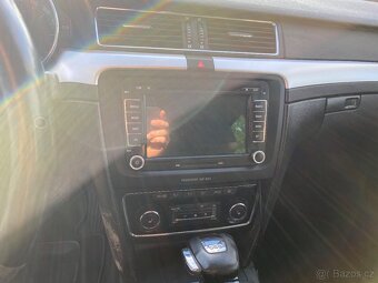Prodám Škoda Superb II 2.0 TDI DSG, 125 kW, r.v. 2011 – Denn - 6