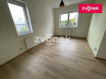 Nadstandardní novostavba bytu 3+kk v RD v atraktivní loka... - 6