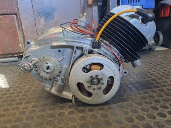 Jawa/Čz 150 352 - 6