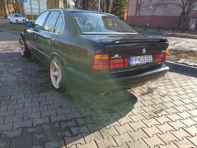BMW E34 525ix 4x4 - 6